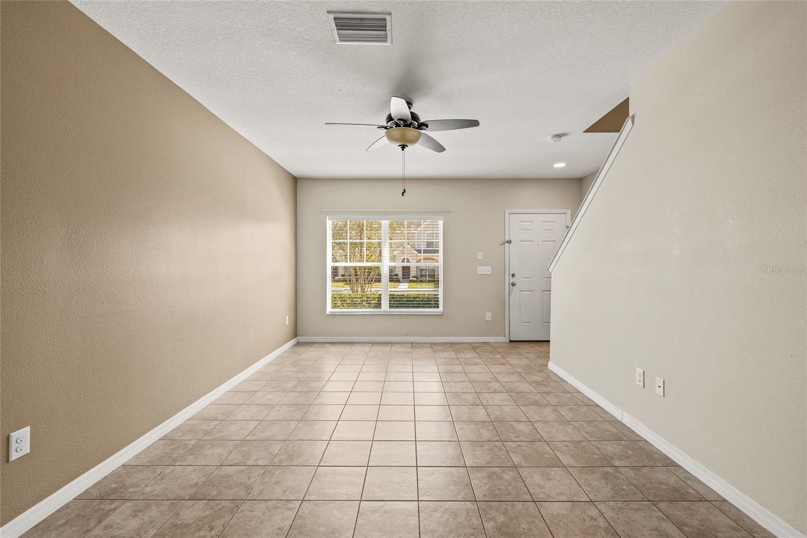 Image 9 of 48 For 15942 Fishhawk View Drive