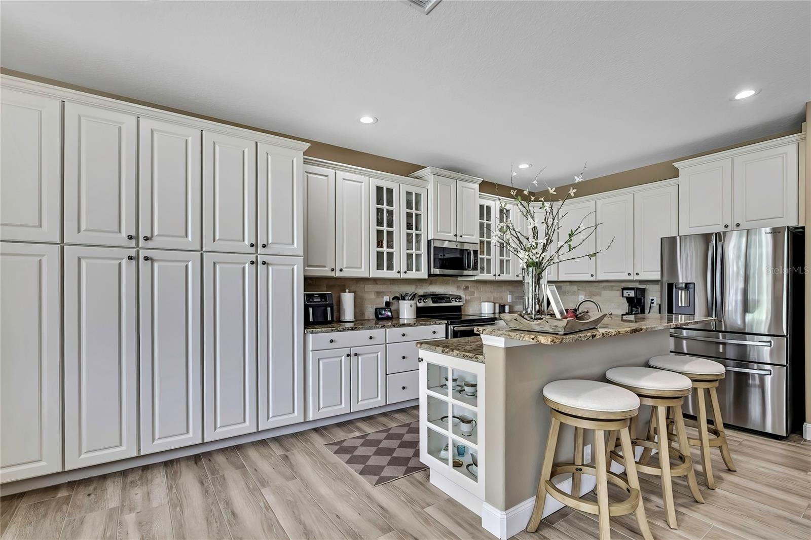 Image 16 of 53 For 14230 Beauly Circle