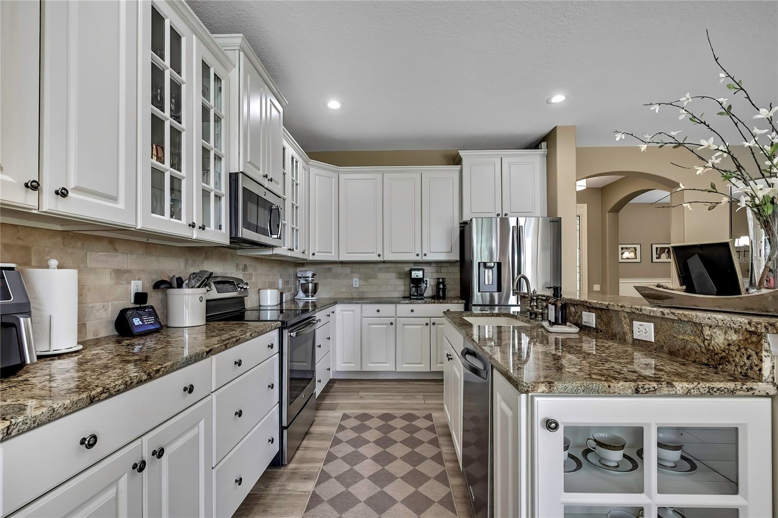 Image 17 of 53 For 14230 Beauly Circle