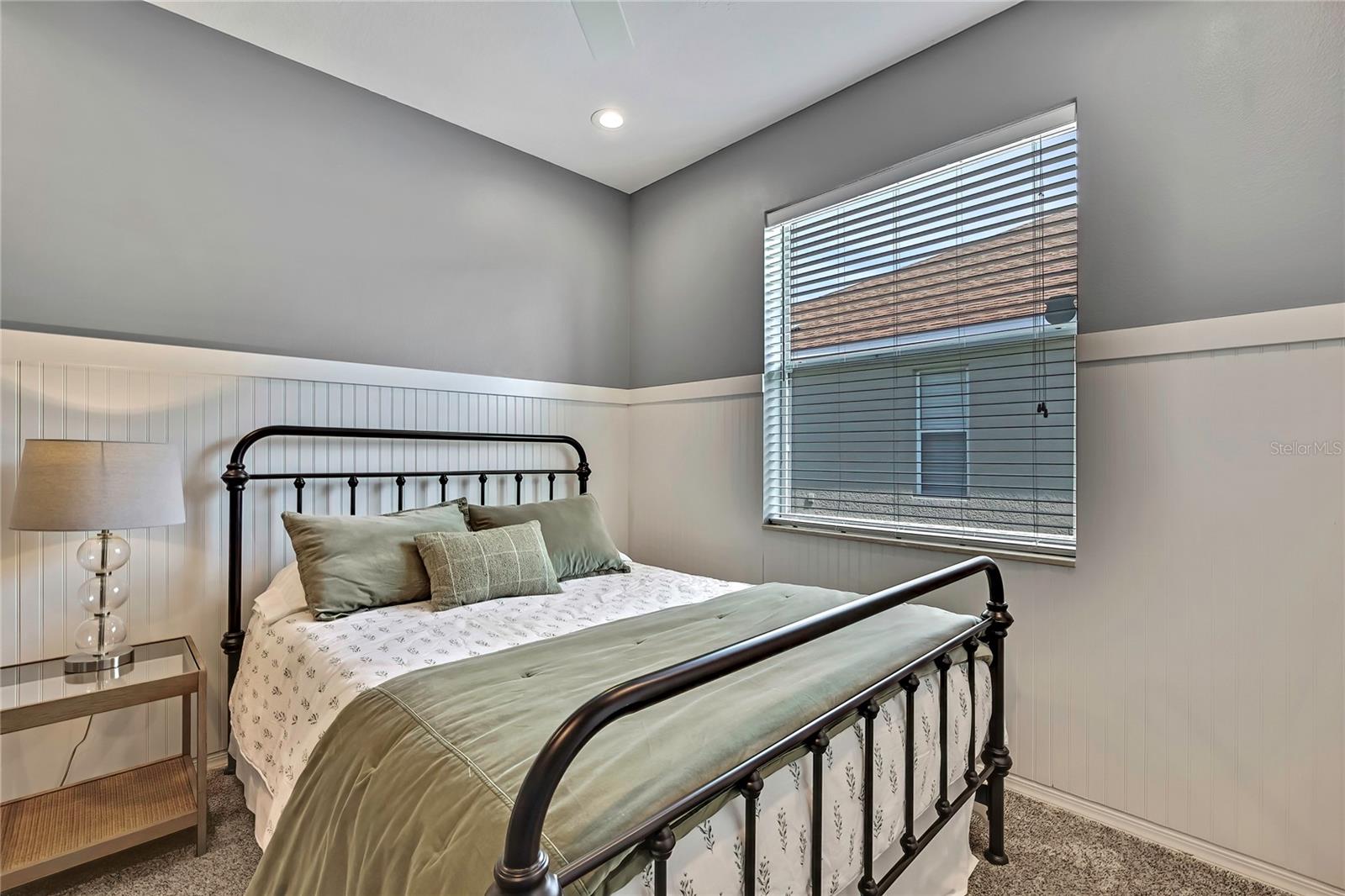 Image 33 of 53 For 14230 Beauly Circle