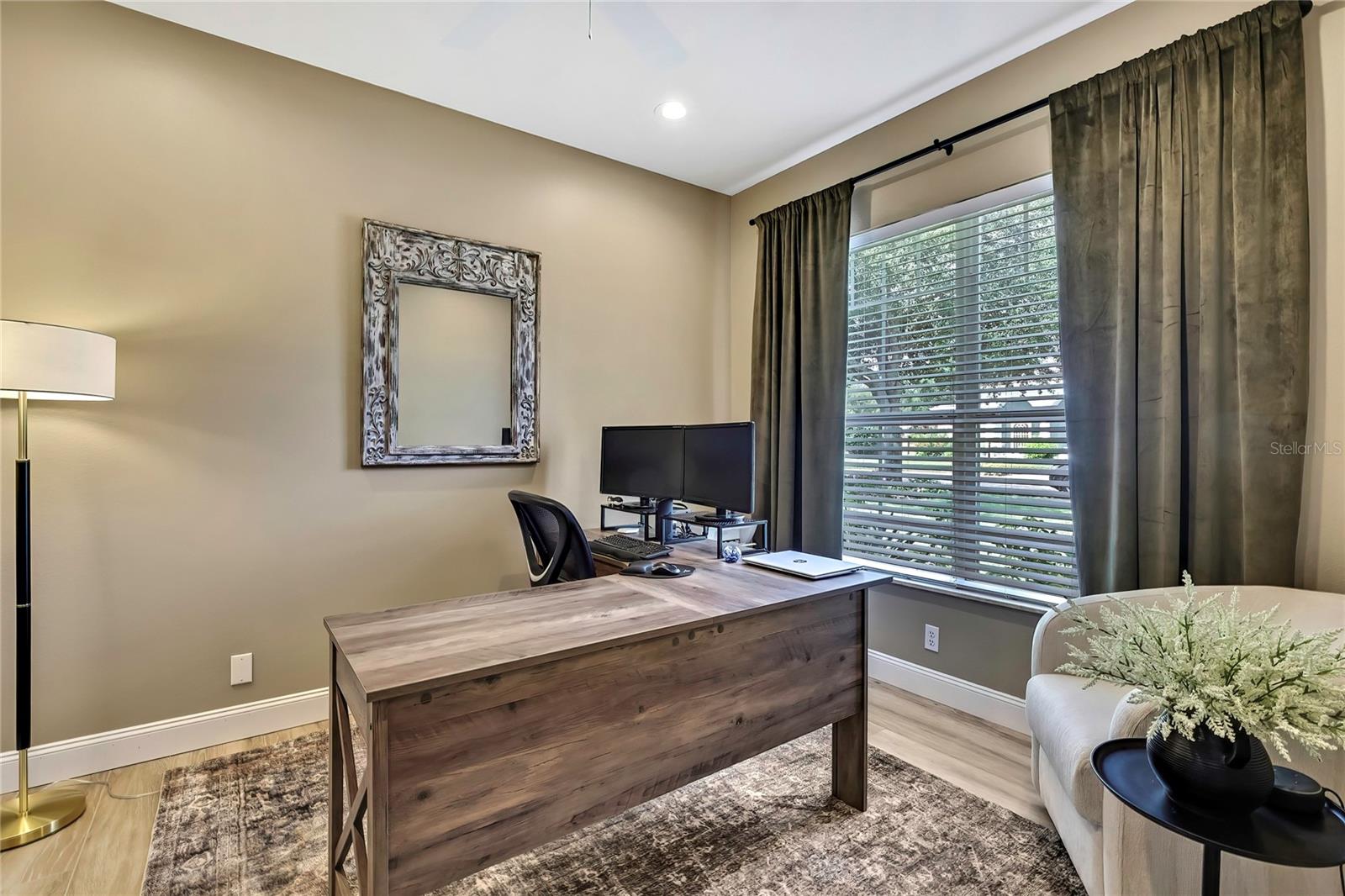 Image 7 of 53 For 14230 Beauly Circle