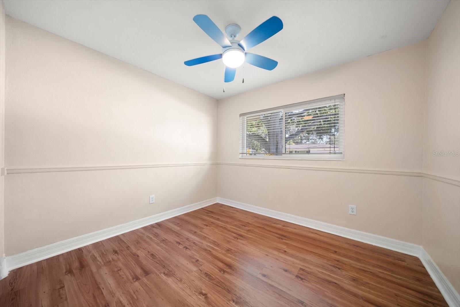 Image 18 of 34 For 1509 Evergreen Avenue