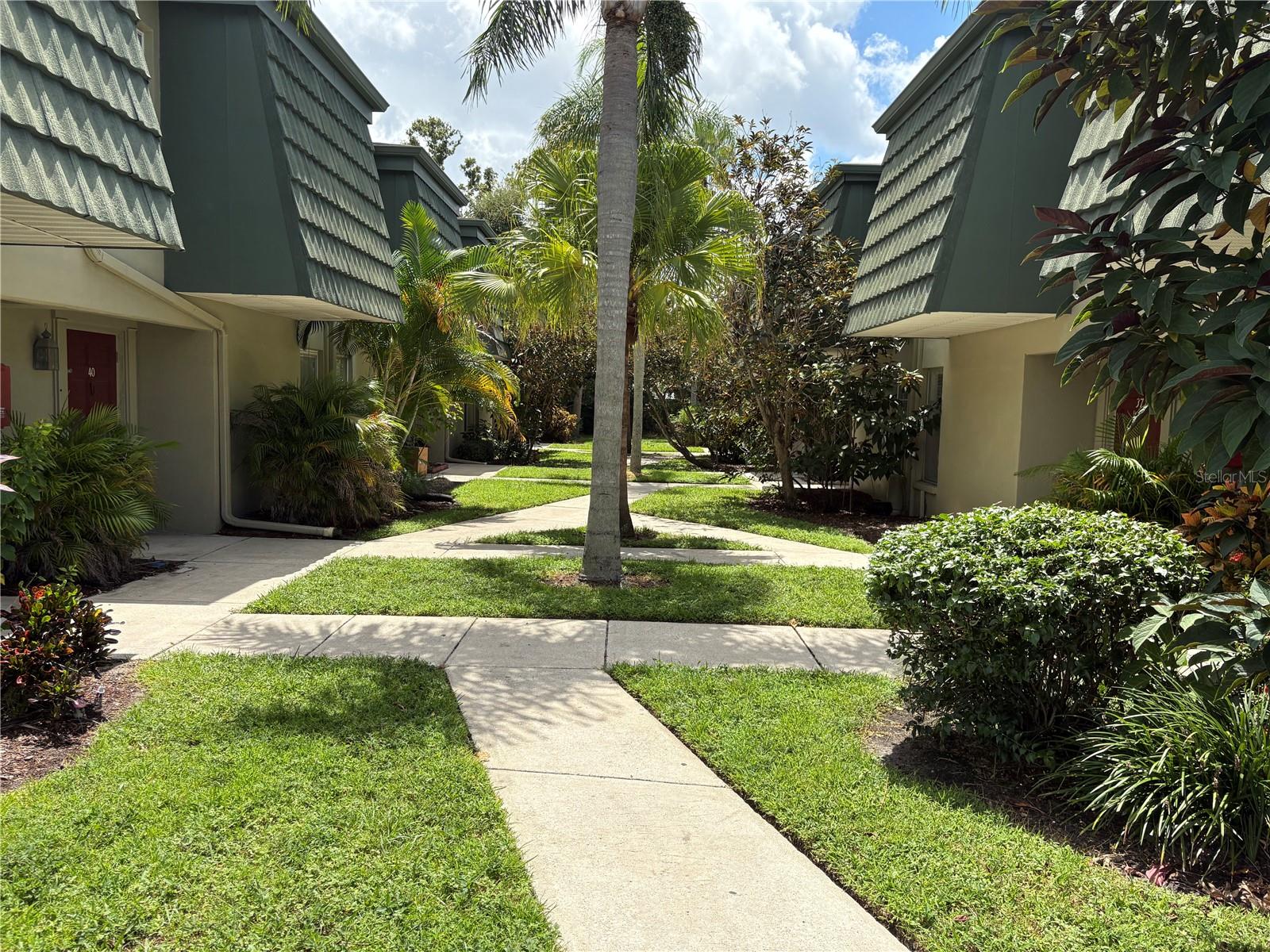 Image 5 of 28 For 1799 Highland Avenue 37