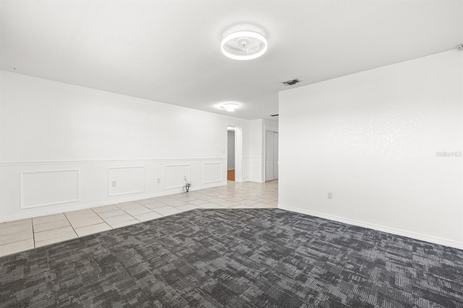 Image 7 of 29 For 2050 58th Avenue N 25