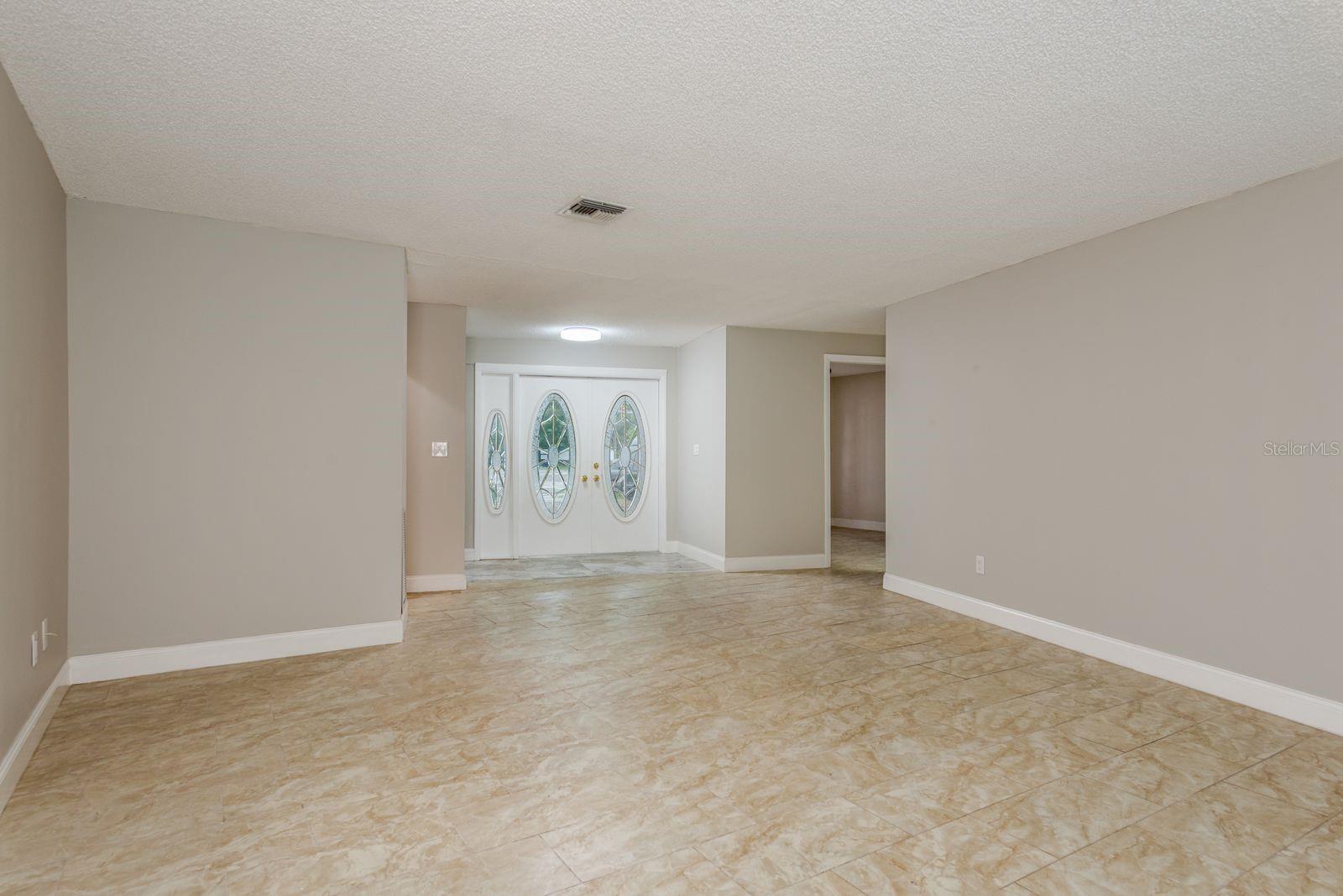 Image 5 of 25 For 1690 Curlew Road