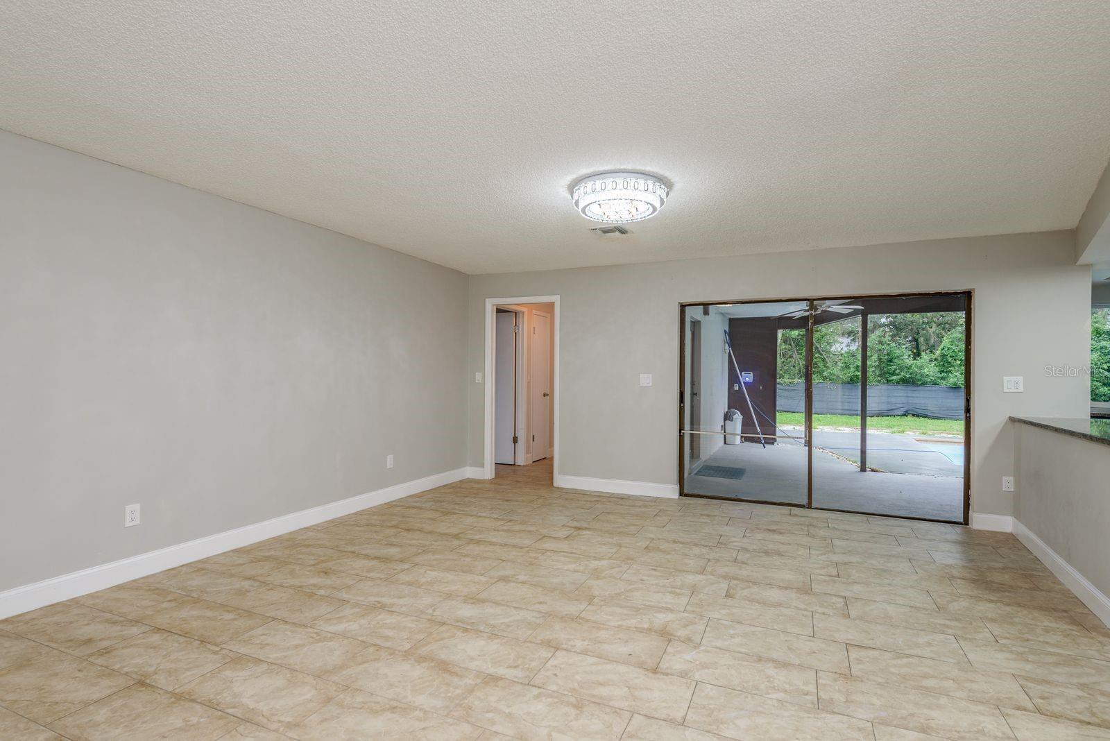 Image 7 of 25 For 1690 Curlew Road