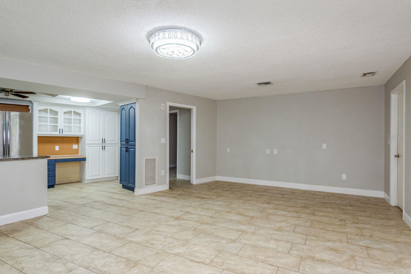 Image 9 of 25 For 1690 Curlew Road