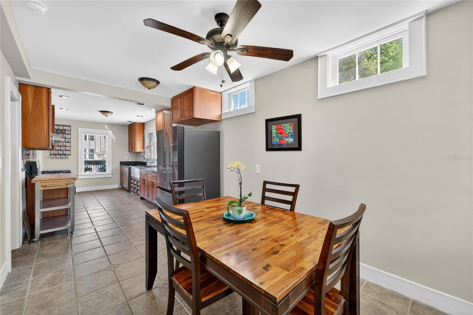 Image 26 of 89 For 1933 3rd Avenue W