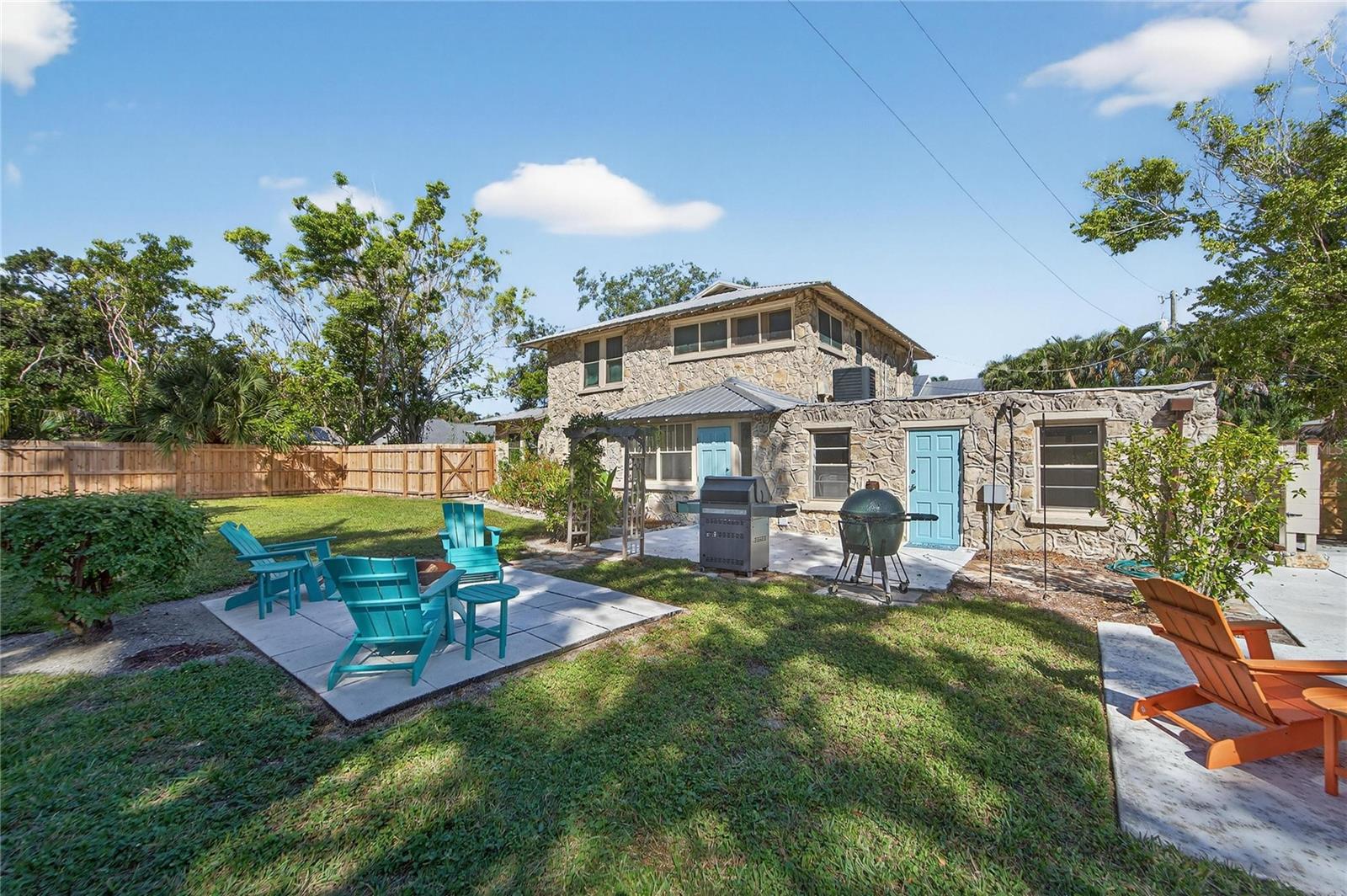 Image 67 of 89 For 1933 3rd Avenue W