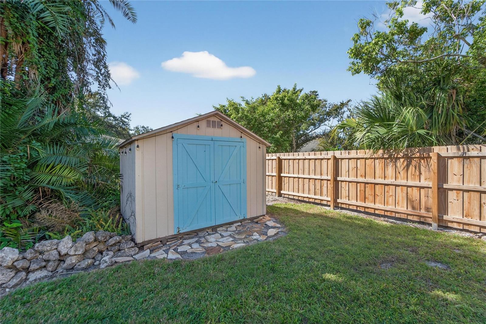 Image 70 of 89 For 1933 3rd Avenue W