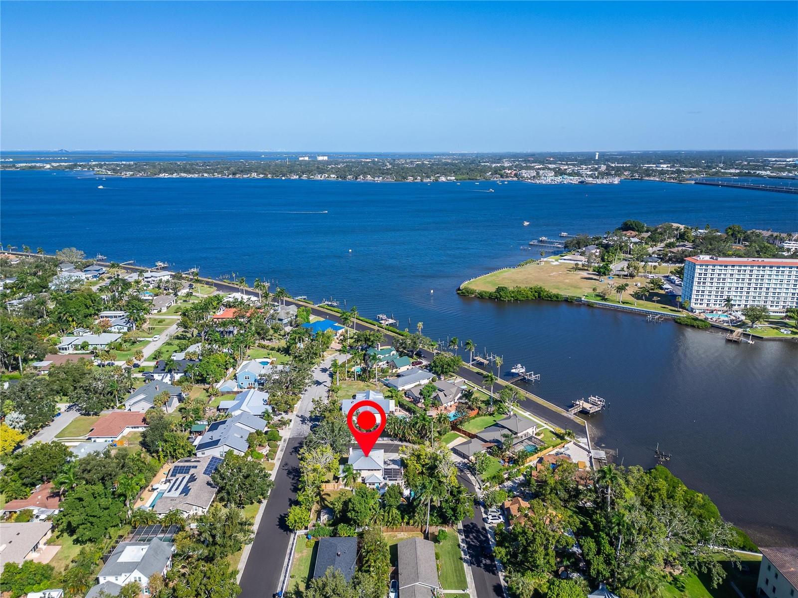 Image 77 of 89 For 1933 3rd Avenue W