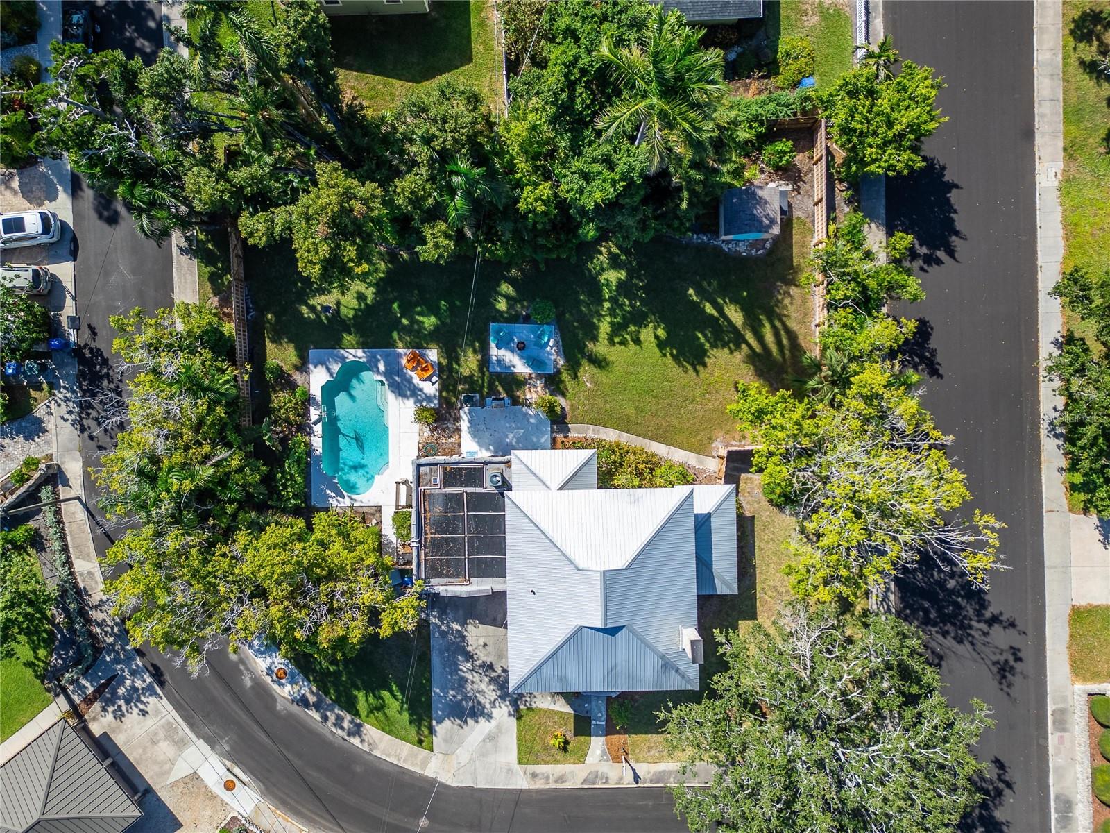 Image 82 of 89 For 1933 3rd Avenue W