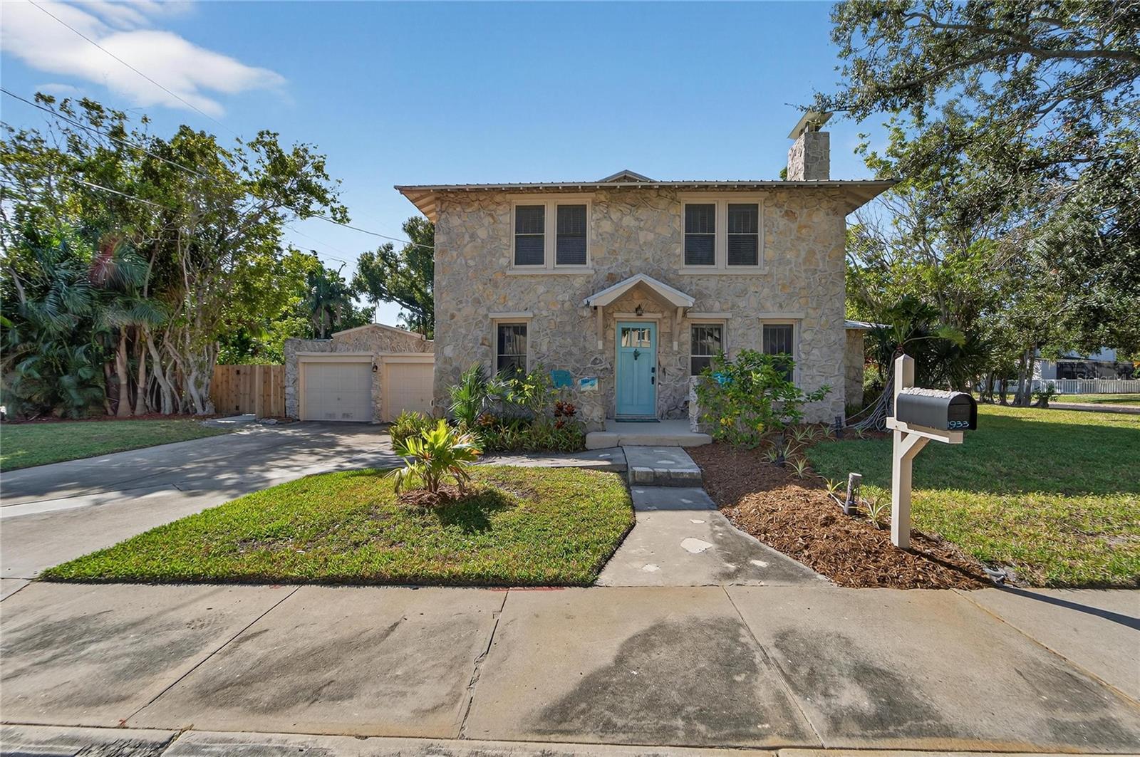 Image 85 of 89 For 1933 3rd Avenue W