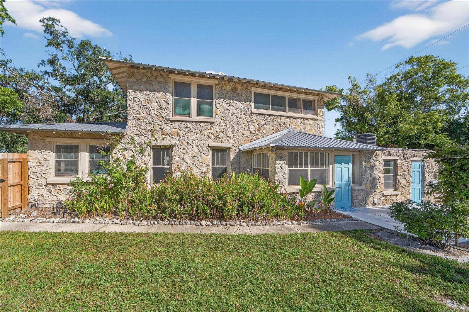 Image 88 of 89 For 1933 3rd Avenue W