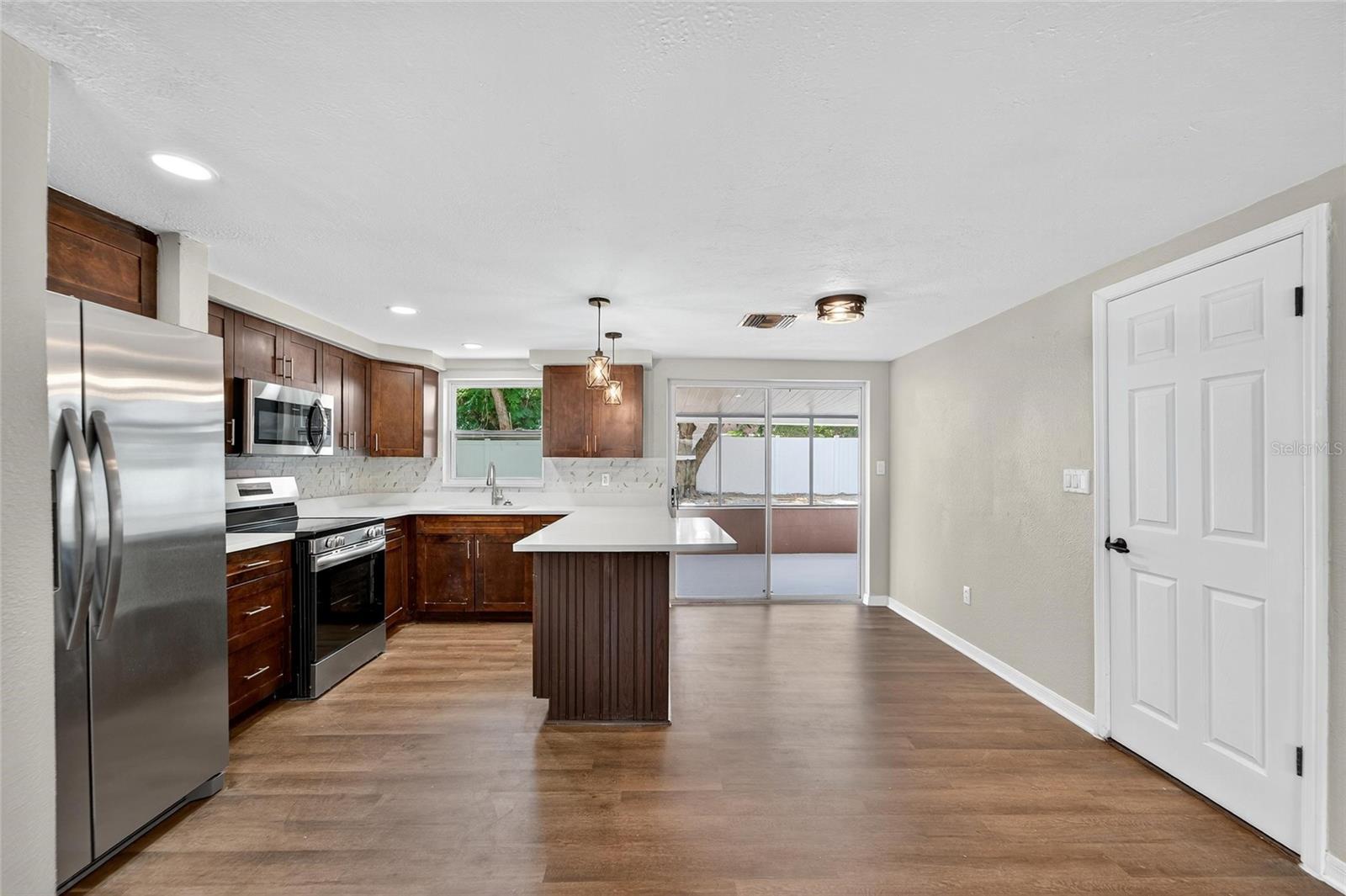 Image 15 of 48 For 7328 Coventry Drive