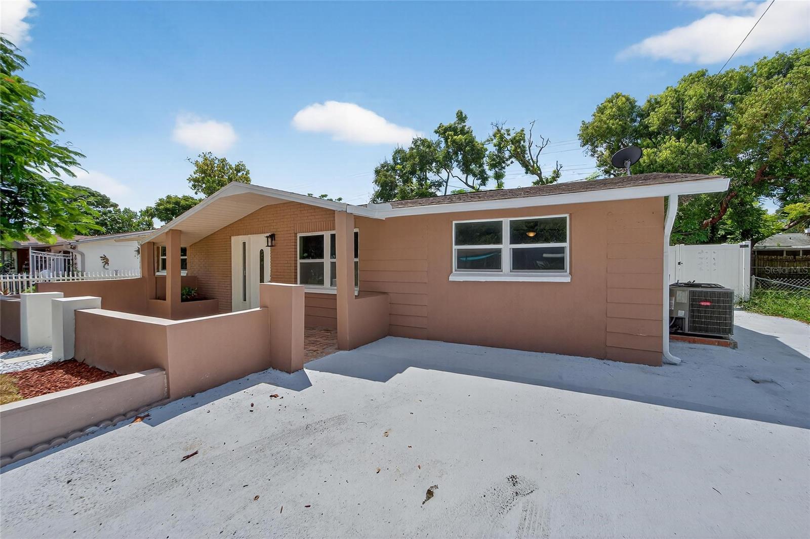 Image 3 of 48 For 7328 Coventry Drive