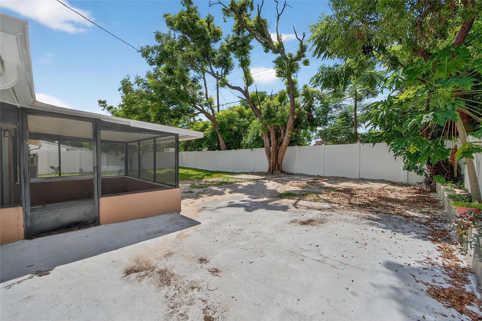 Image 43 of 48 For 7328 Coventry Drive
