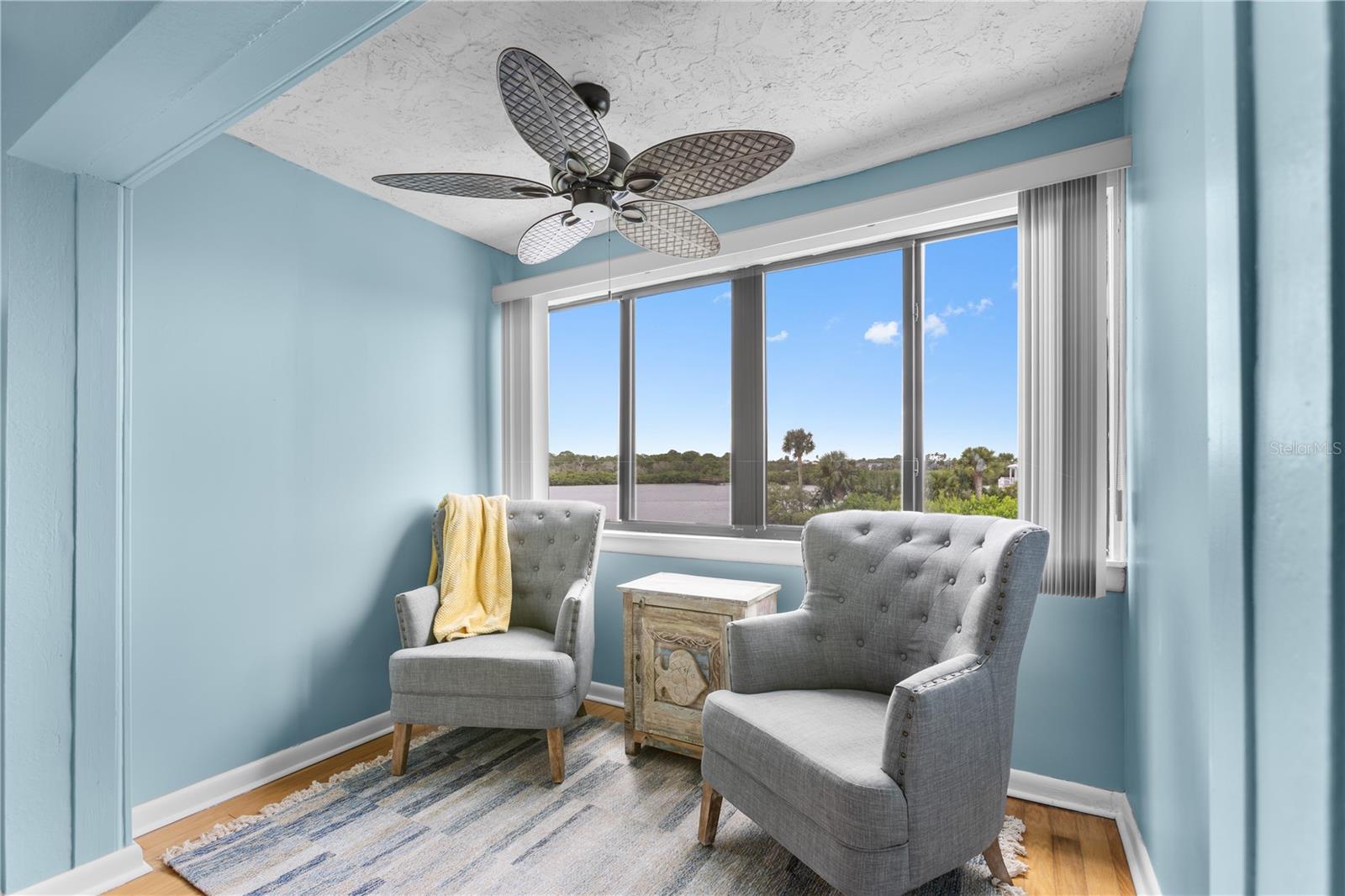 Image 14 of 29 For 1 Windrush Boulevard 51