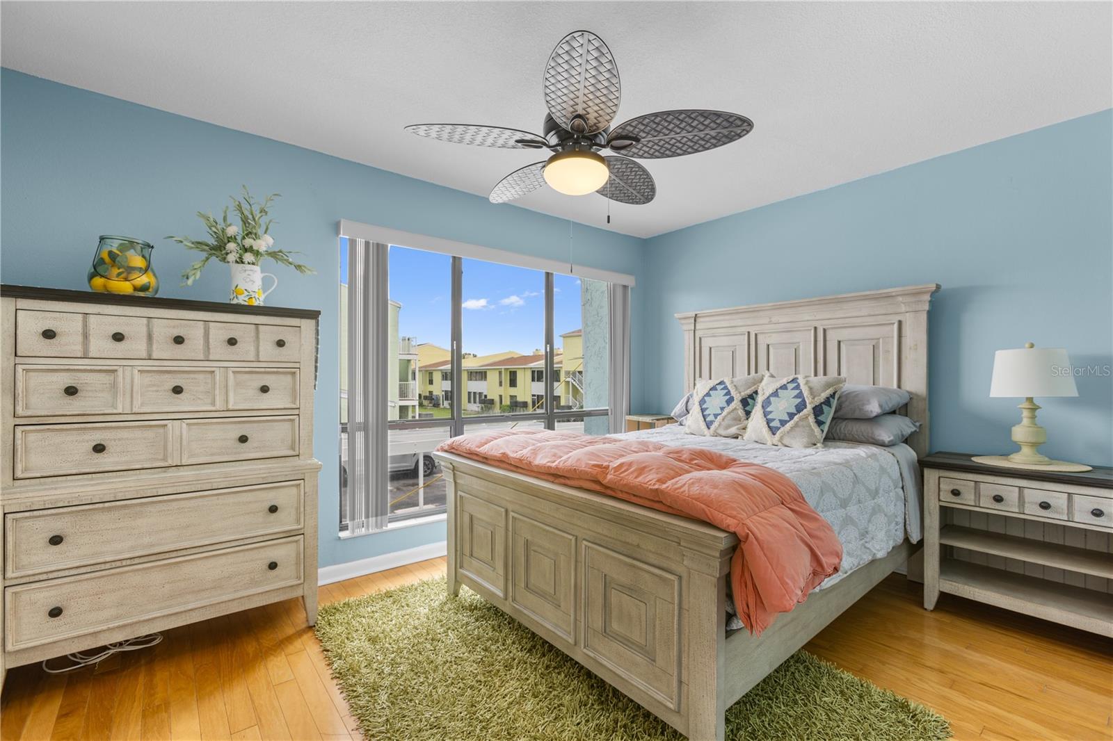 Image 16 of 29 For 1 Windrush Boulevard 51