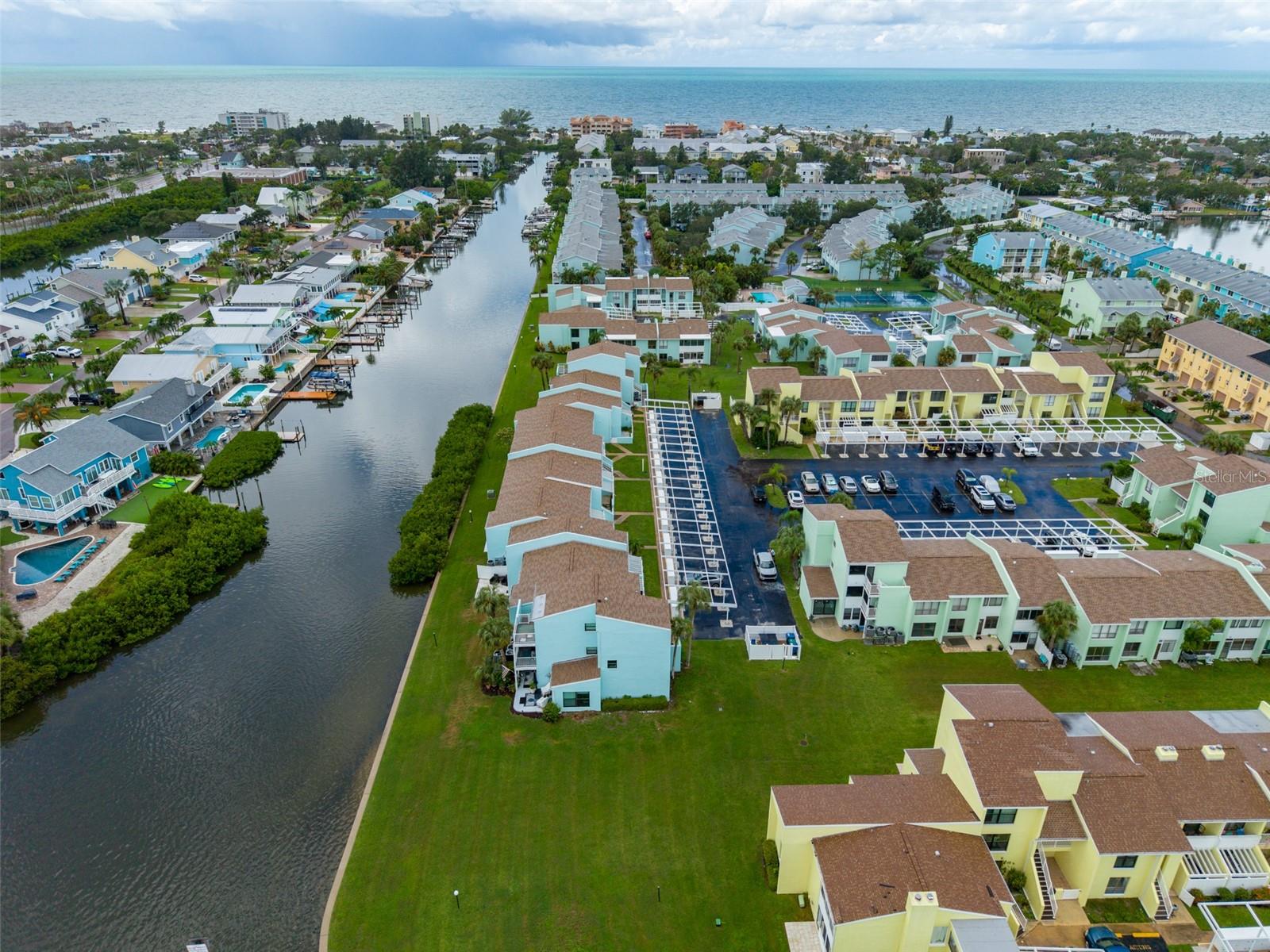 Image 24 of 29 For 1 Windrush Boulevard 51