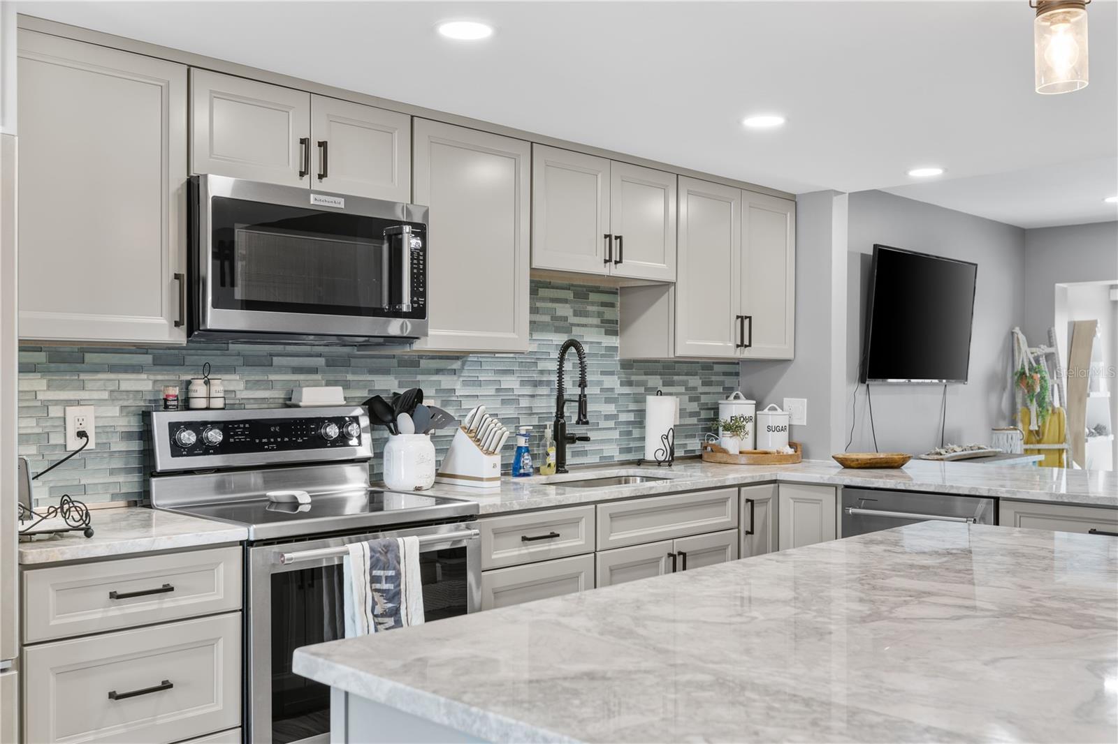 Image 4 of 29 For 1 Windrush Boulevard 51