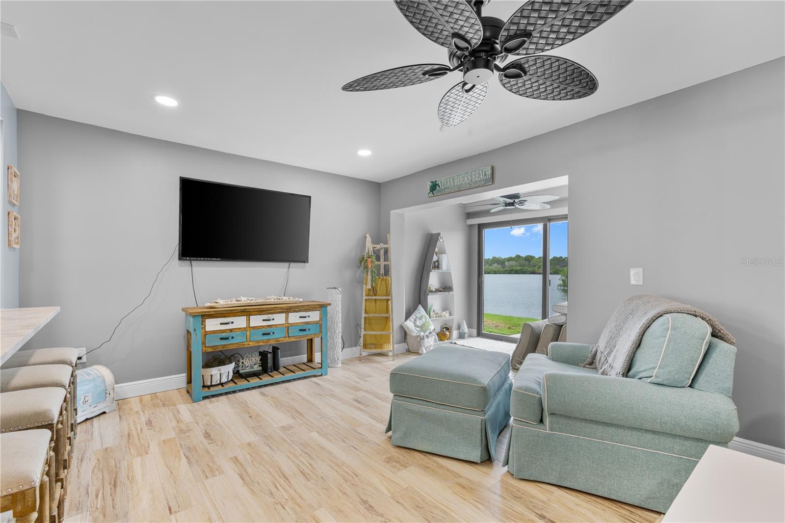 Image 9 of 29 For 1 Windrush Boulevard 51