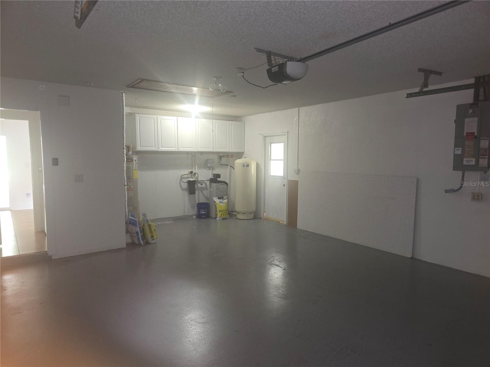Image 40 of 48 For 8163 Winter Street