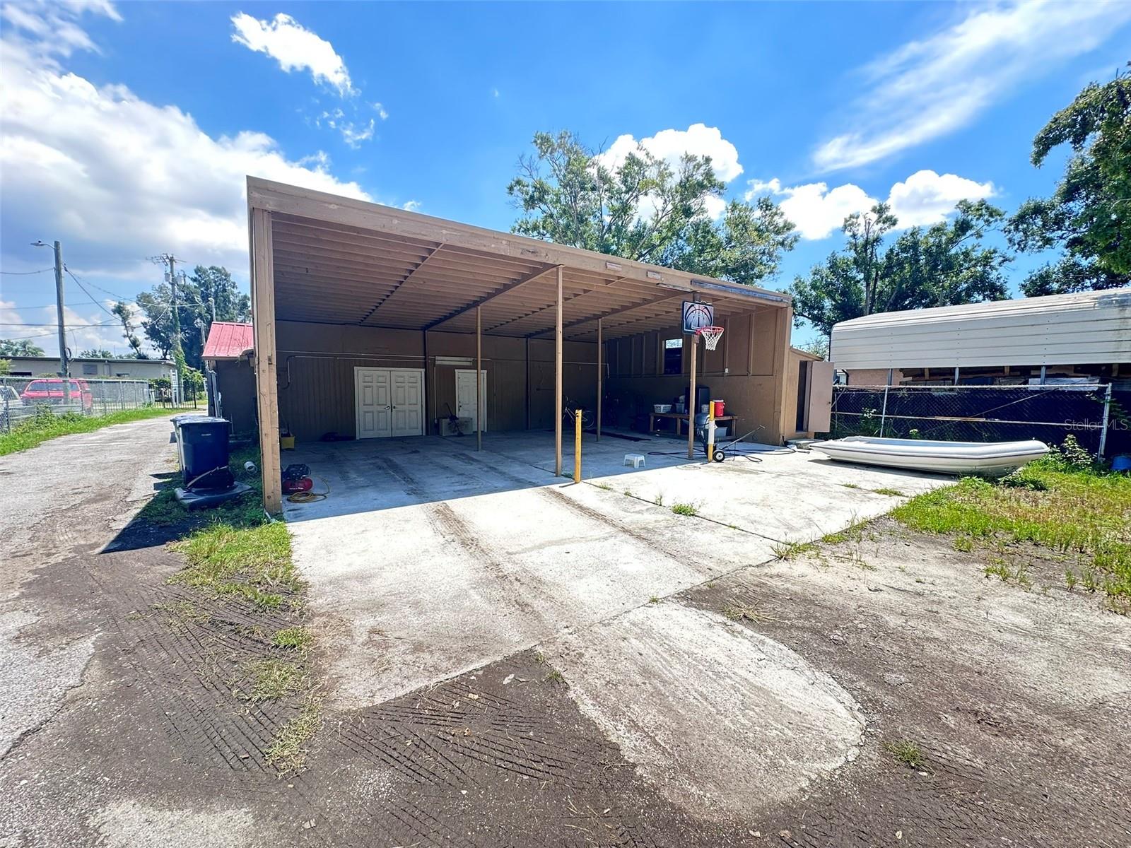 Image 6 of 7 For 4824 Hale Avenue