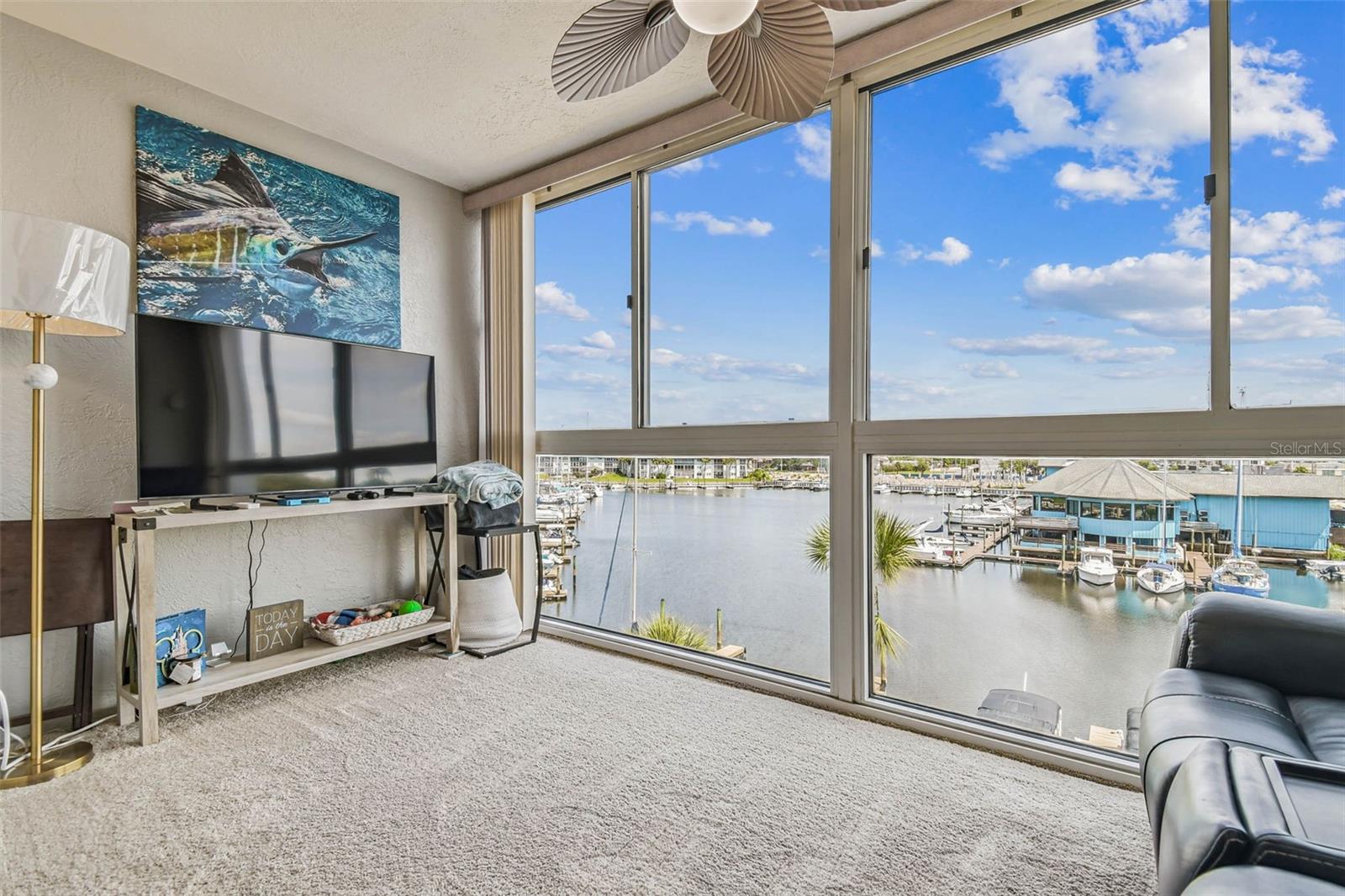 Image 15 of 71 For 4939 Floramar Terrace 414
