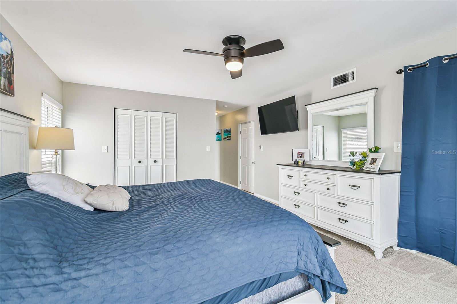 Image 18 of 71 For 4939 Floramar Terrace 414