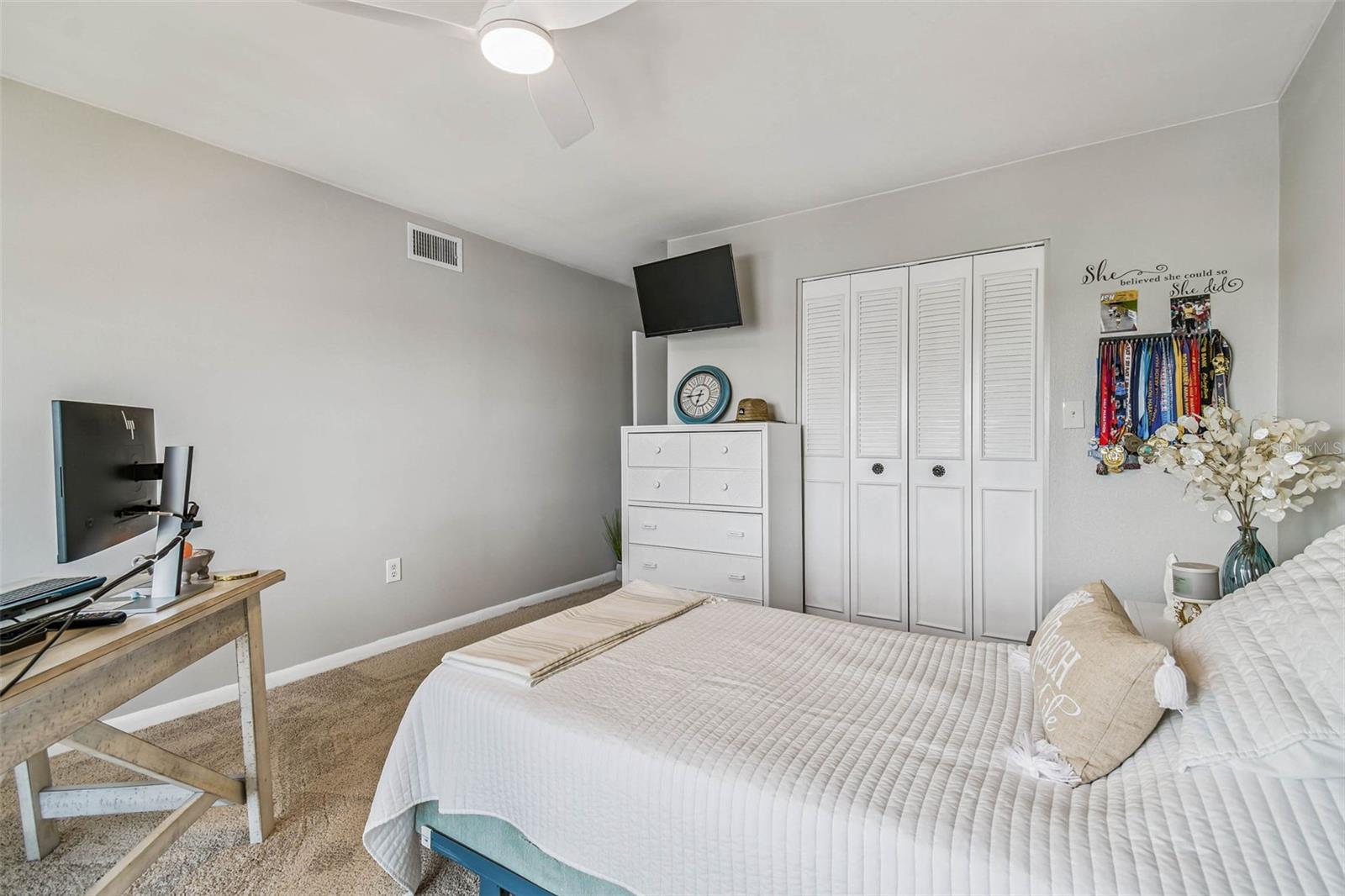 Image 24 of 71 For 4939 Floramar Terrace 414
