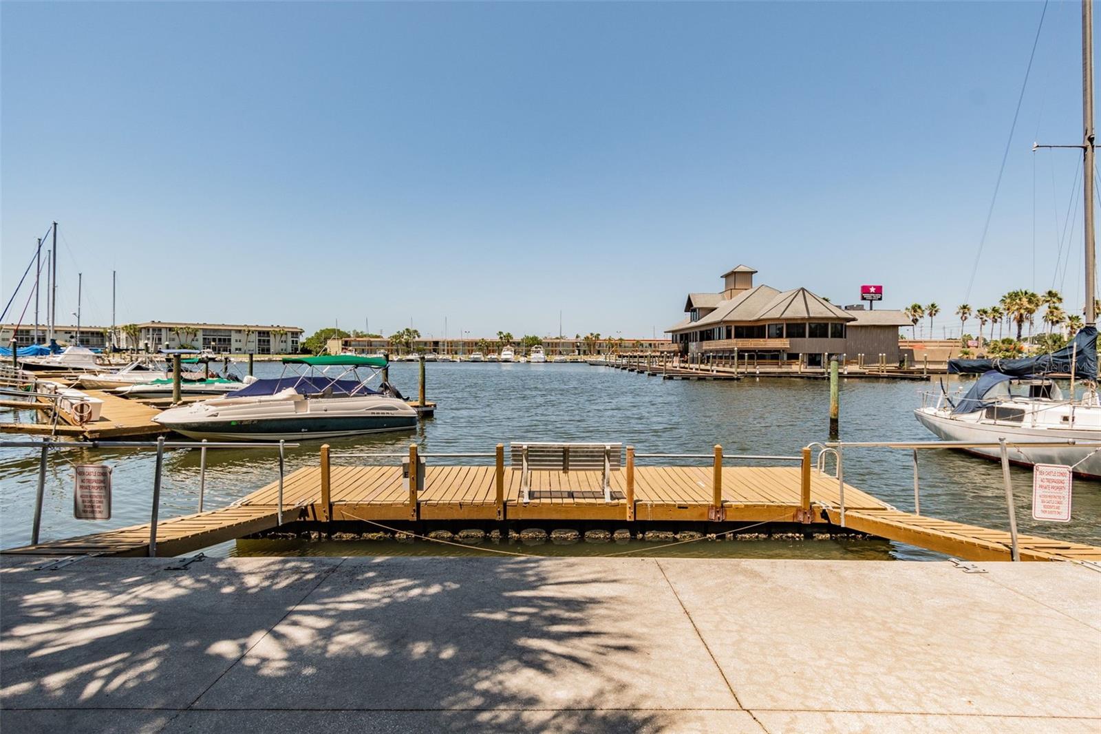 Image 45 of 71 For 4939 Floramar Terrace 414