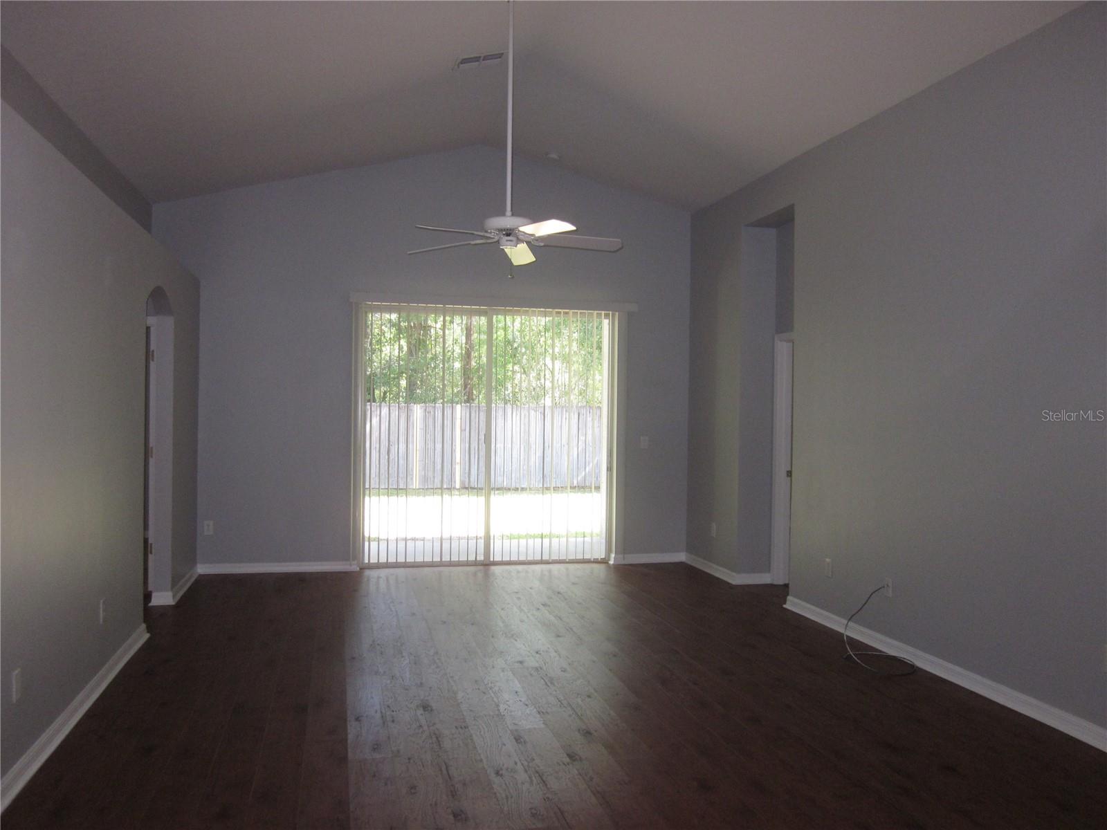 Image 3 of 19 For 30653 Midtown Court