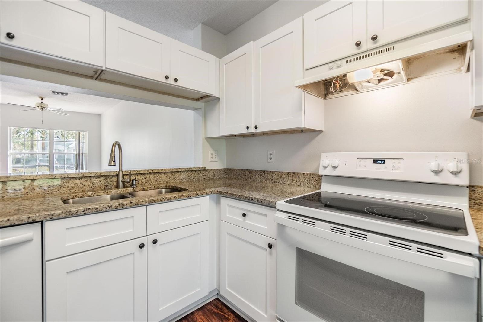 Image 15 of 38 For 2248 Lake Woodberry Circle