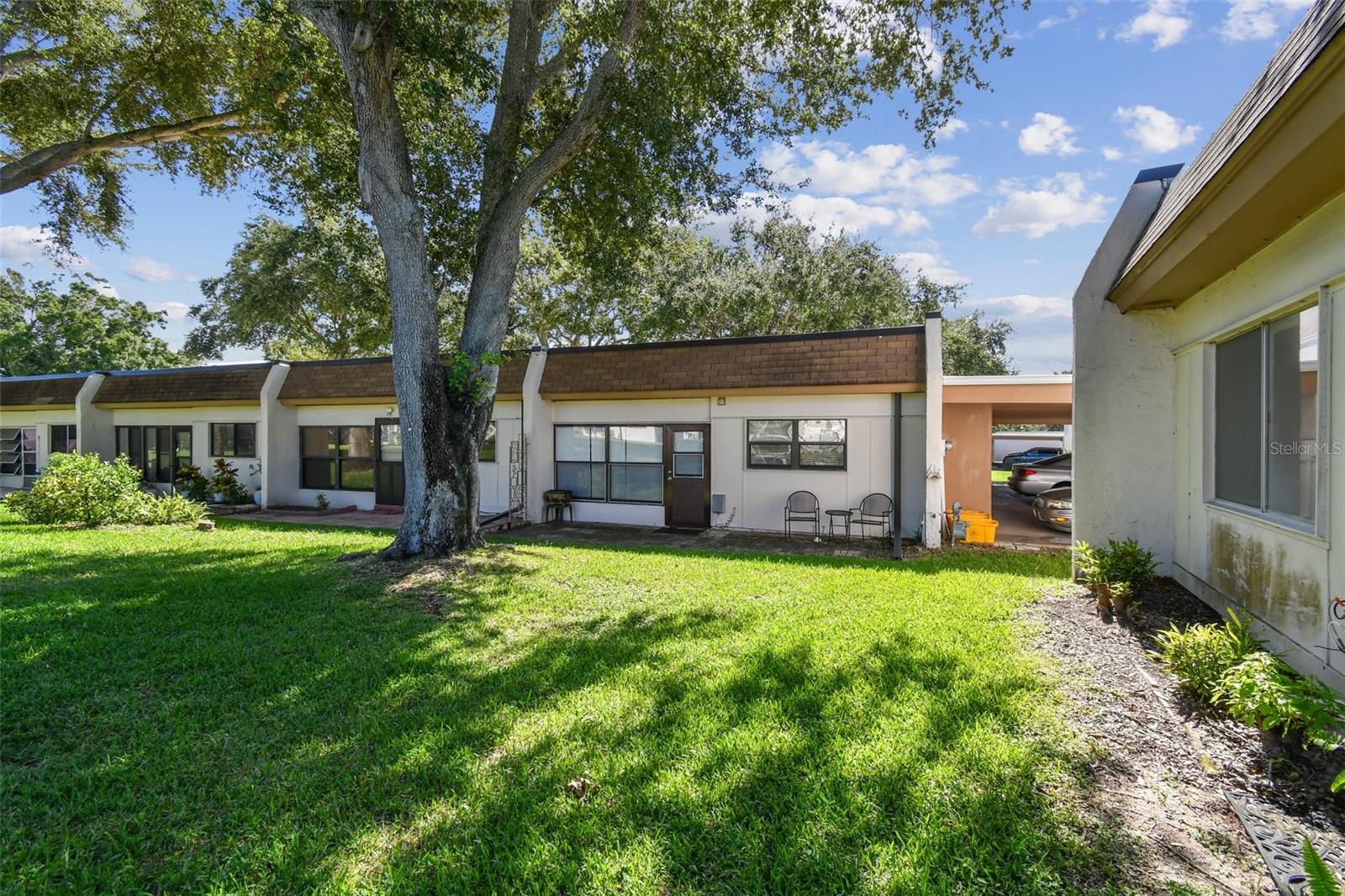 Image 41 of 68 For 1298 Mission Hills Boulevard