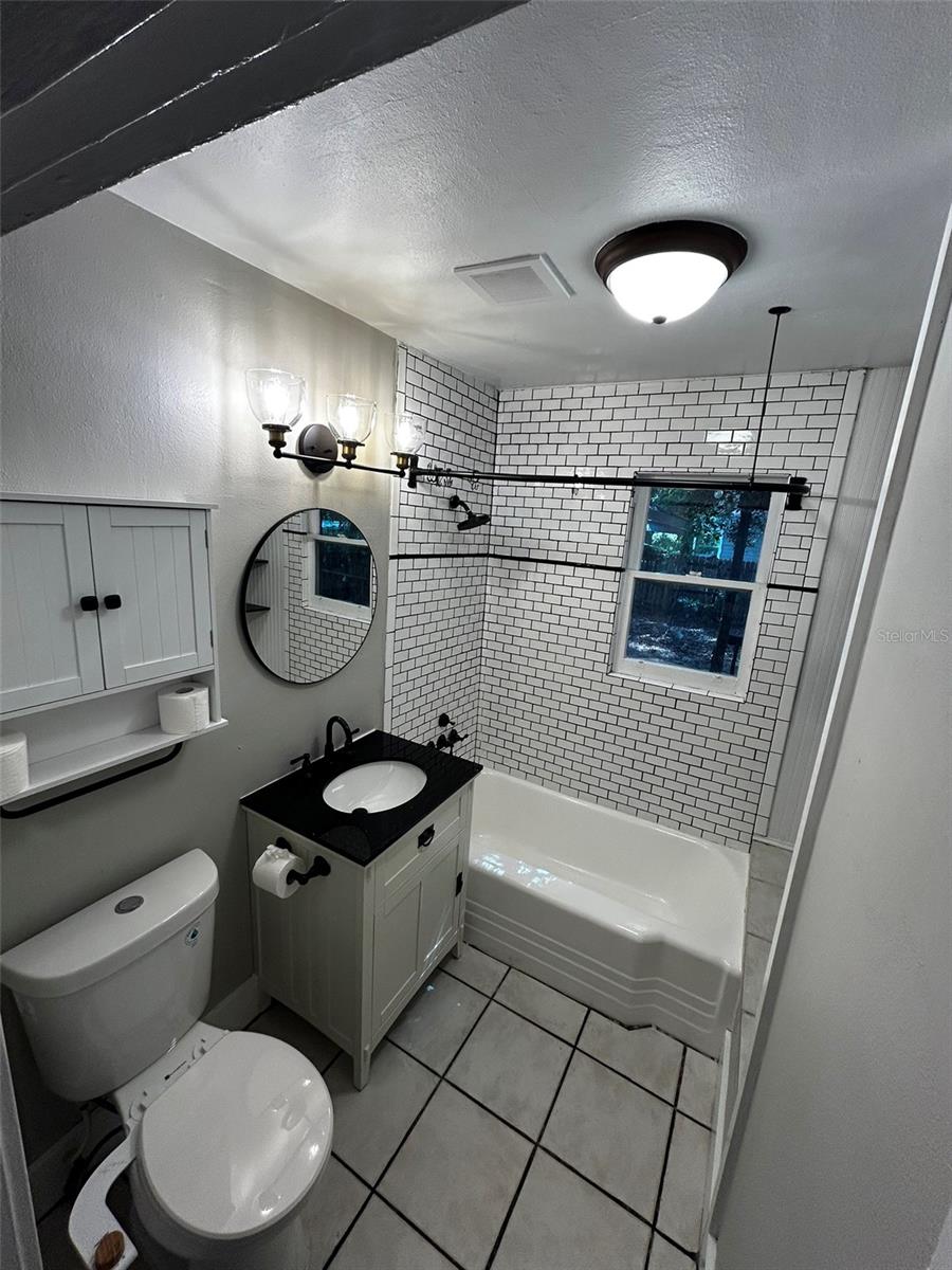 Image 31 of 53 For 4303 10th Street