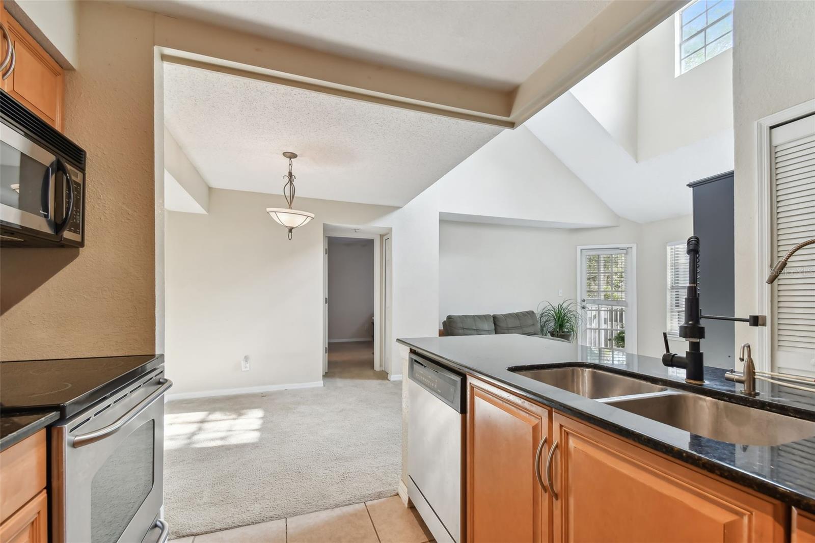 Image 17 of 47 For 3270 Haviland Court 301