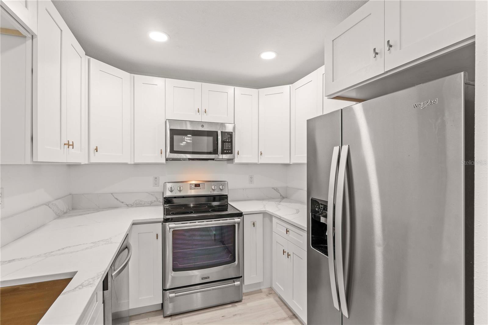 Image 11 of 32 For 1369 Pinebrook Drive