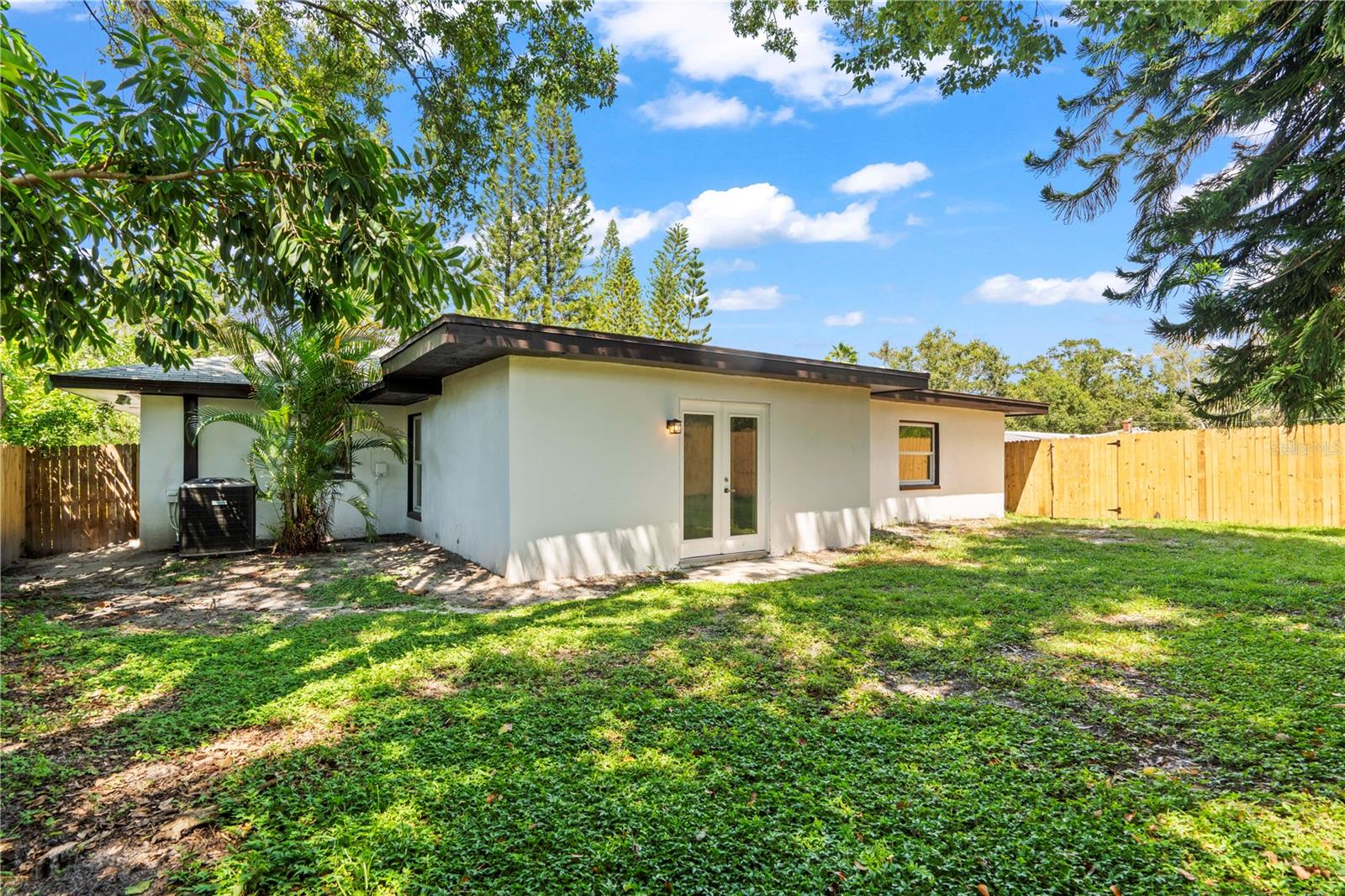 Image 24 of 32 For 1369 Pinebrook Drive