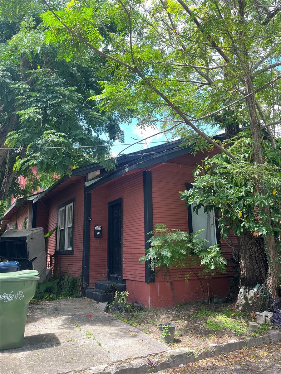 Details for 2922 12th Street 1-2, TAMPA, FL 33605