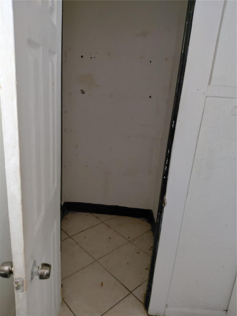 Image 10 of 13 For 2922 12th Street 1-2