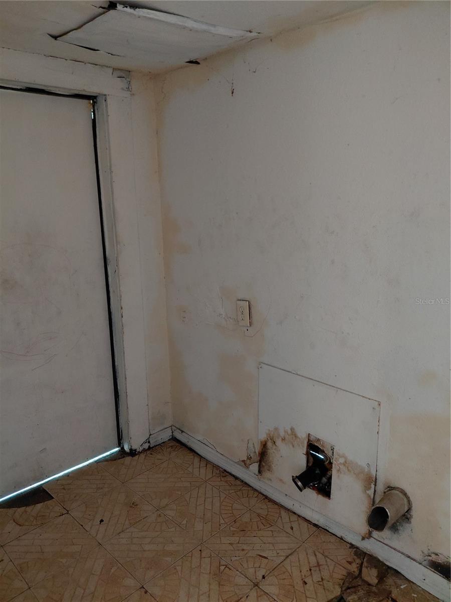 Image 3 of 13 For 2922 12th Street 1-2