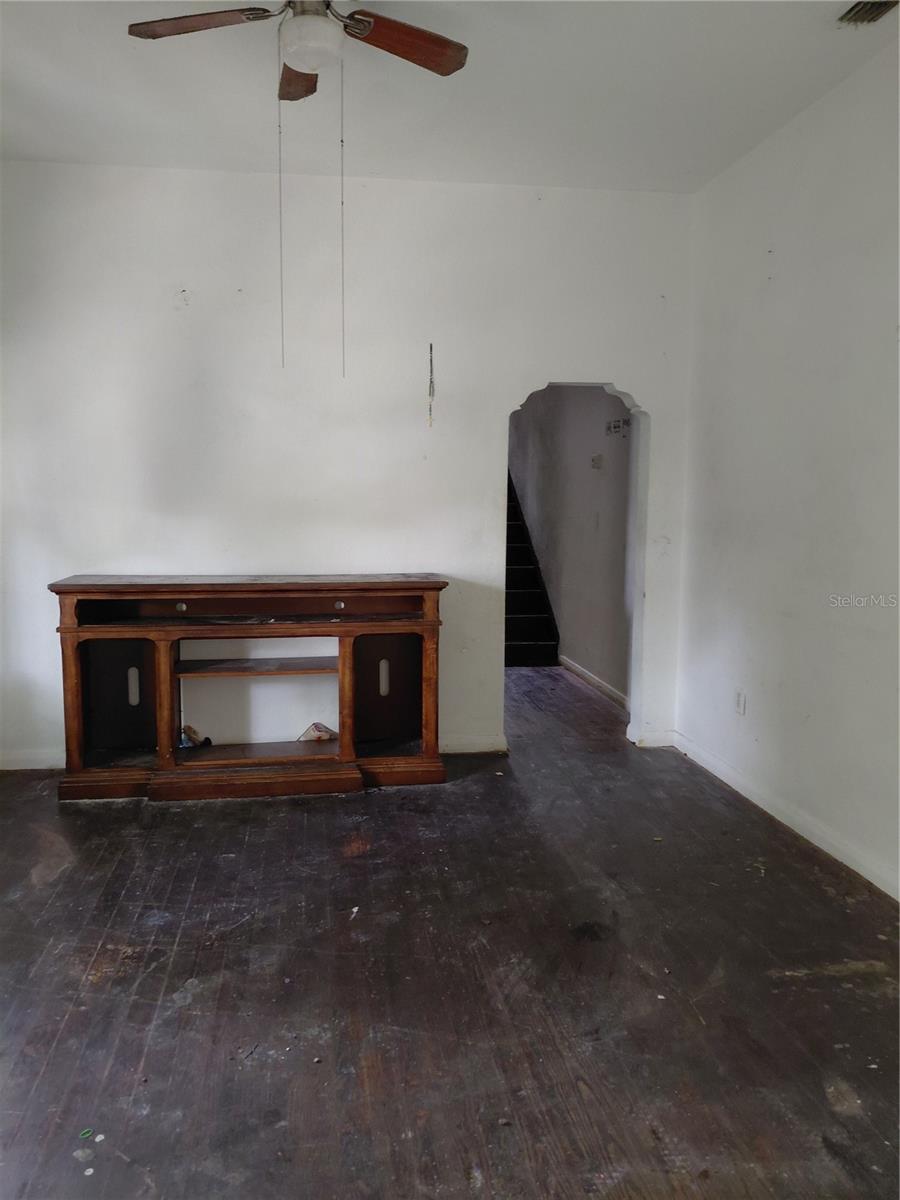 Image 8 of 13 For 2922 12th Street 1-2