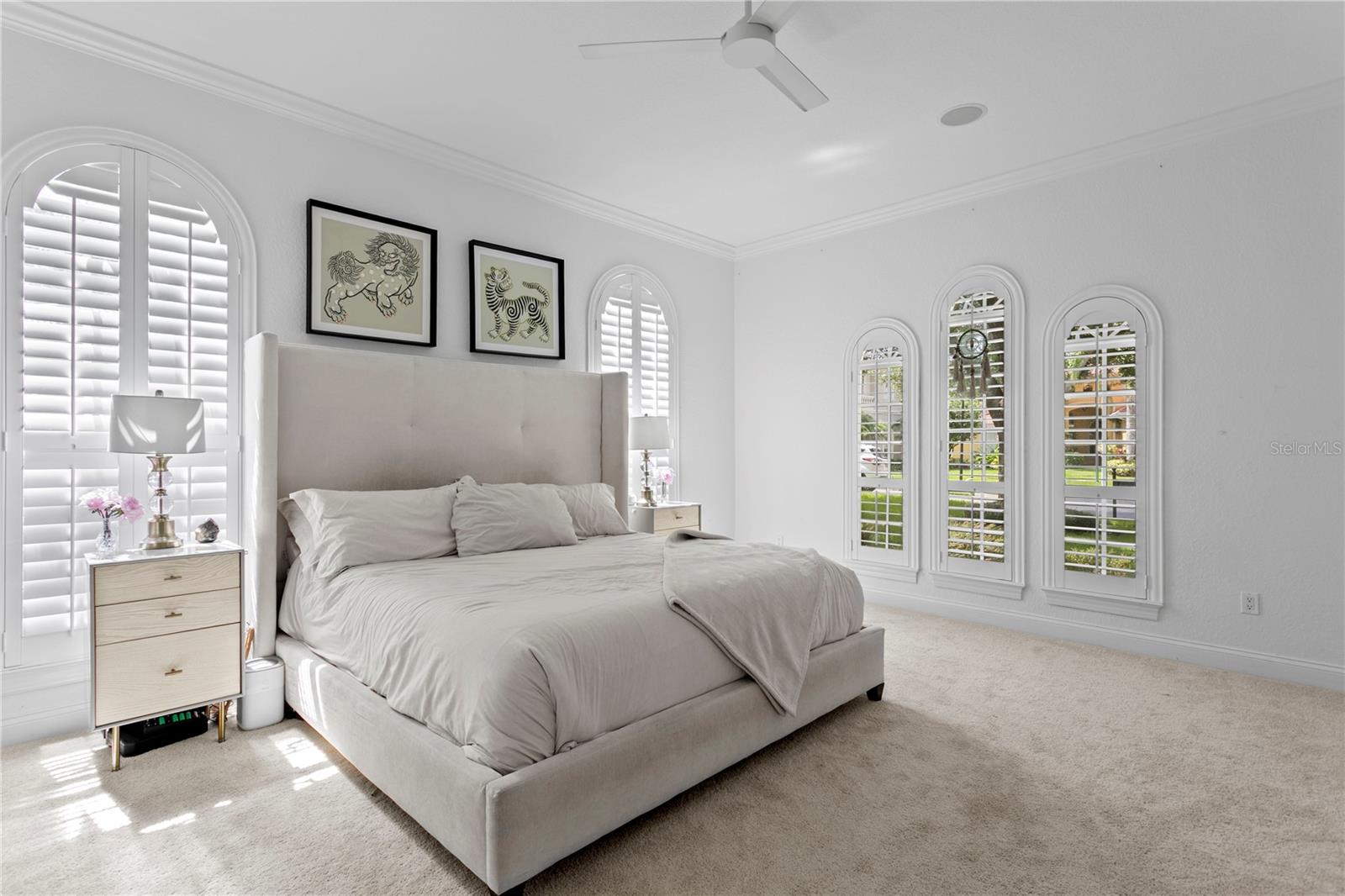 Image 33 of 55 For 1940 Floresta View Drive