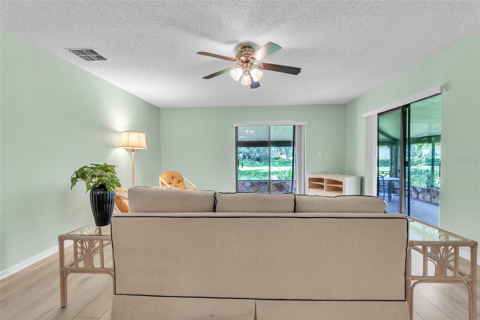 Image 15 of 39 For 1200 Tarpon Woods Boulevard P1