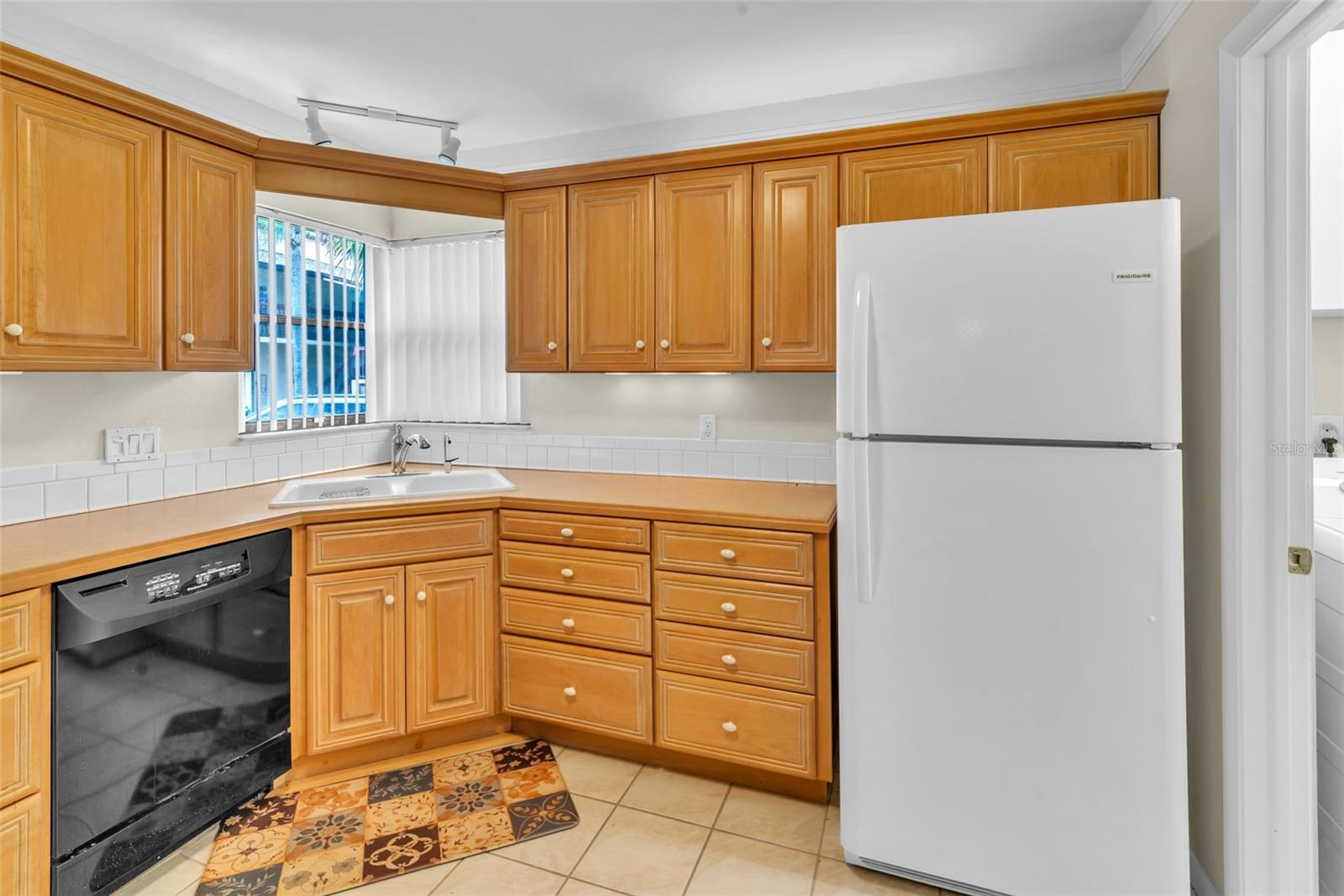 Image 22 of 39 For 1200 Tarpon Woods Boulevard P1
