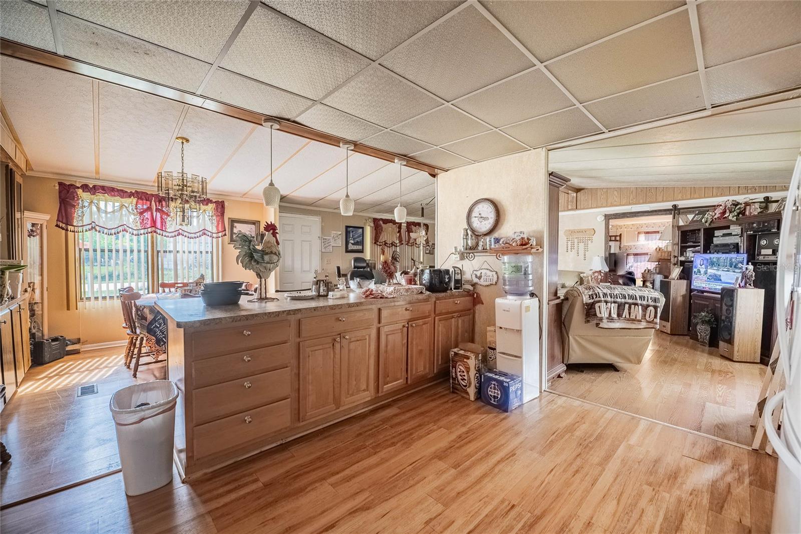 Image 9 of 32 For 2530 Sutton Road