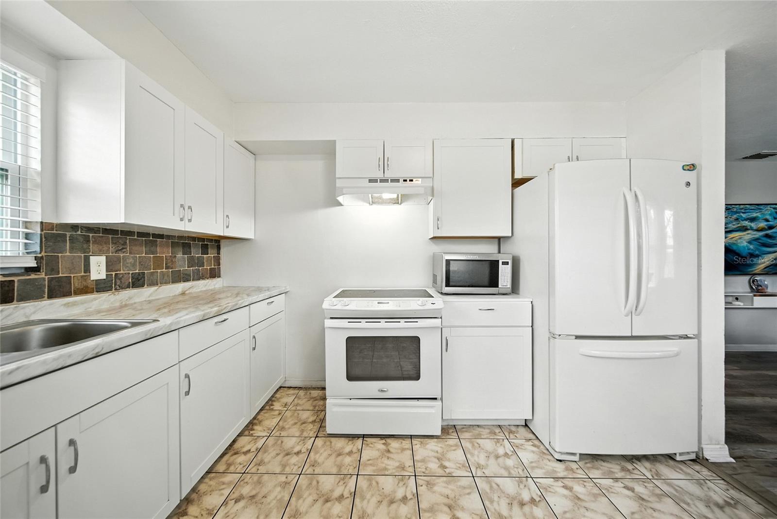 Image 18 of 23 For 4200 3rd Avenue S