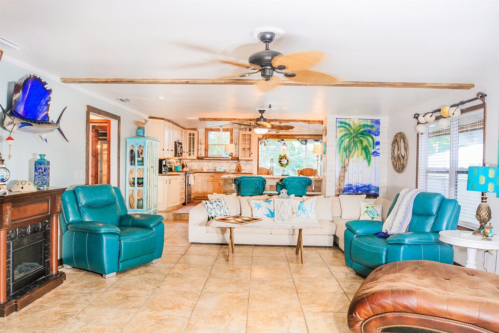 Image 12 of 56 For 4380 Benview Avenue