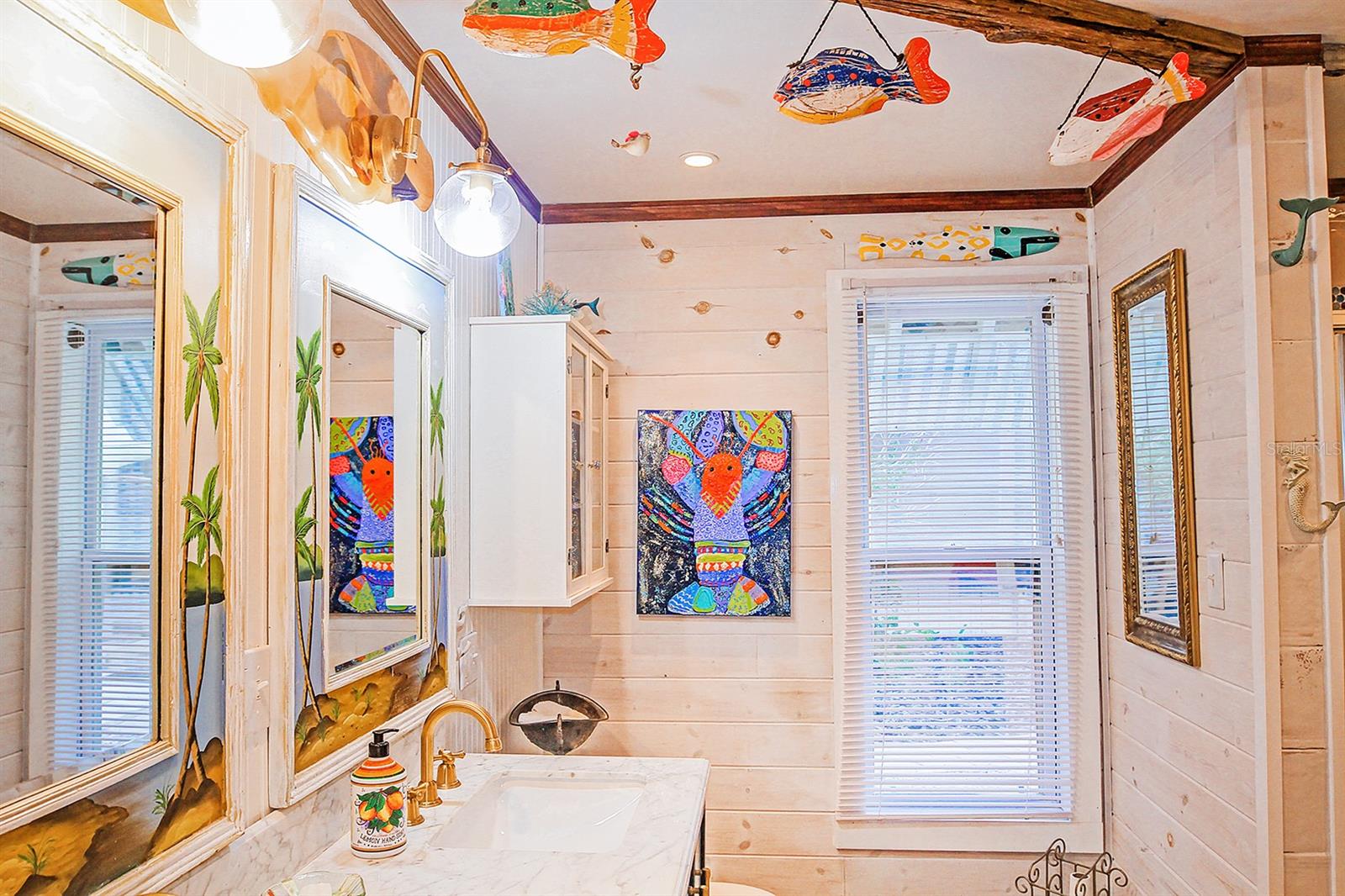 Image 36 of 56 For 4380 Benview Avenue